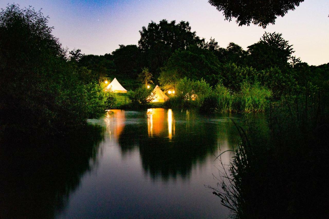 Lloyds Meadow Glamping Hotel Chester Kültér fotó